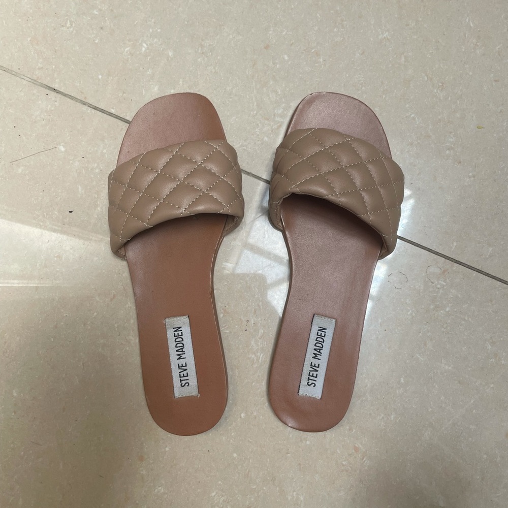 STEVE MADDEN SANDALS, WORN TWICE